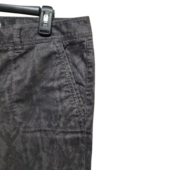 Ann Taylor LOFT Twill Stretch Pant Marisa Snake Print Black Grey Cargo Womens 10 - Picture 6 of 16